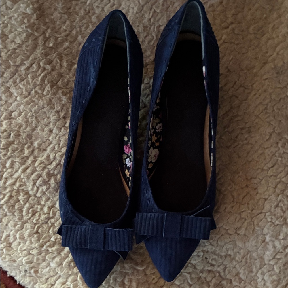 Seychelles Dark Blue Heels with Bow